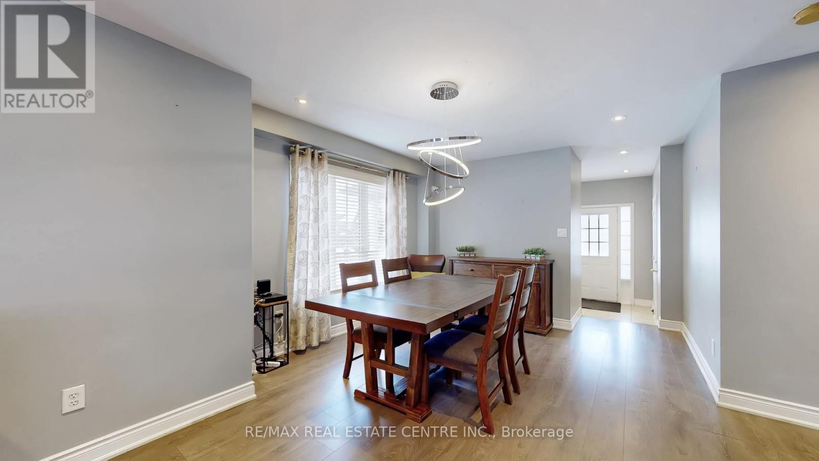 3941 Stardust Drive, Mississauga, Ontario  L5M 8A4 - Photo 11 - W13217518