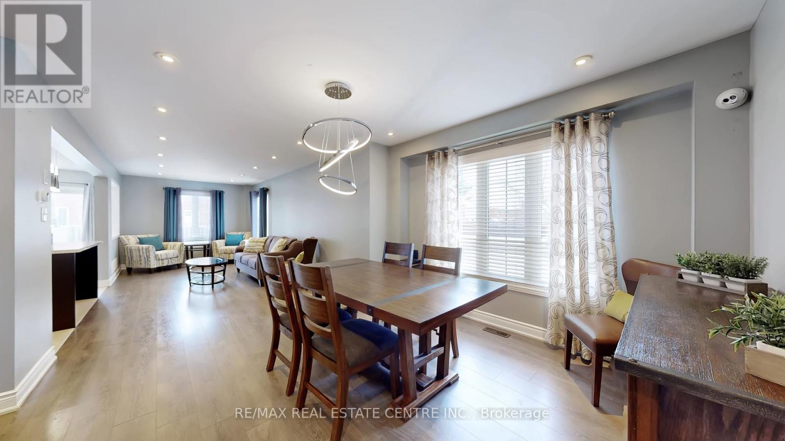 3941 Stardust Drive, Mississauga, Ontario  L5M 8A4 - Photo 12 - W13217518