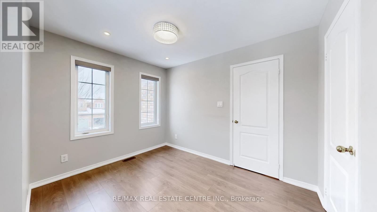 3941 Stardust Drive, Mississauga, Ontario  L5M 8A4 - Photo 38 - W13217518