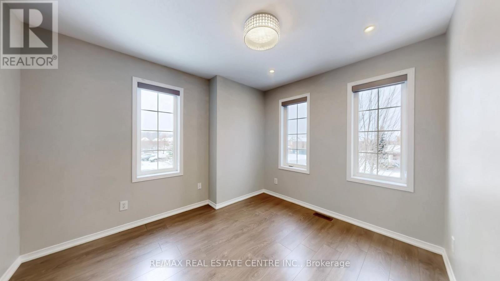 3941 Stardust Drive, Mississauga, Ontario  L5M 8A4 - Photo 37 - W13217518