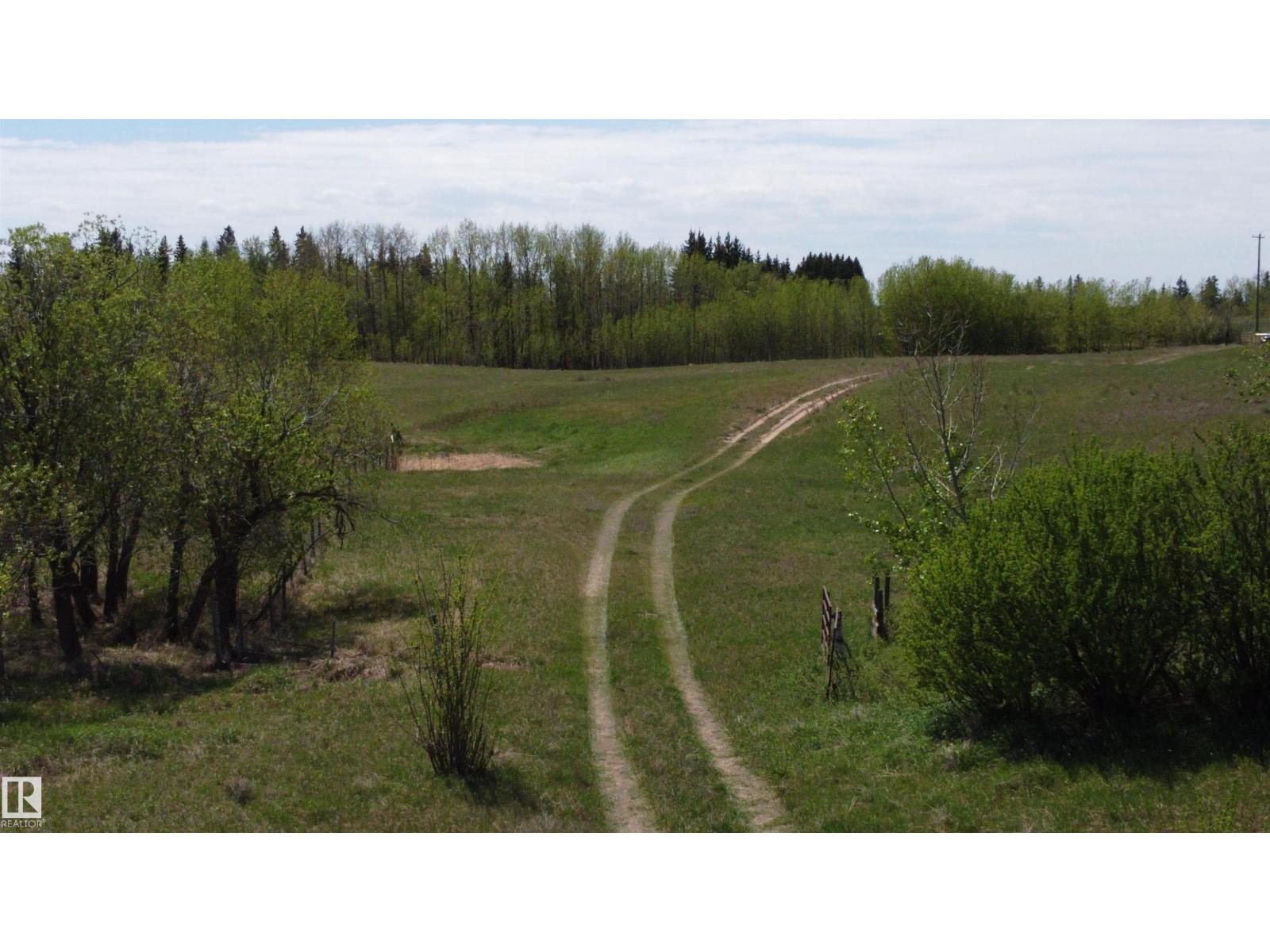 563003 Range Road 205, rural lamont county, Alberta