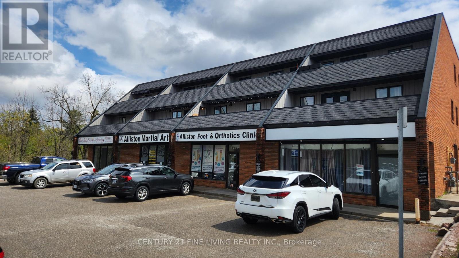 8 - 19 CHURCH STREET N, New Tecumseth, Ontario