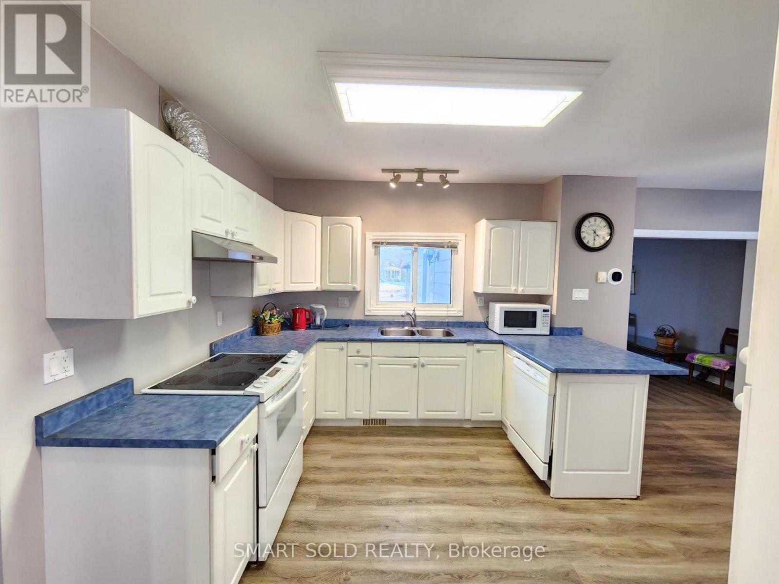 75 Lake Avenue, Ramara, Ontario  L0K 1B0 - Photo 14 - S13218922