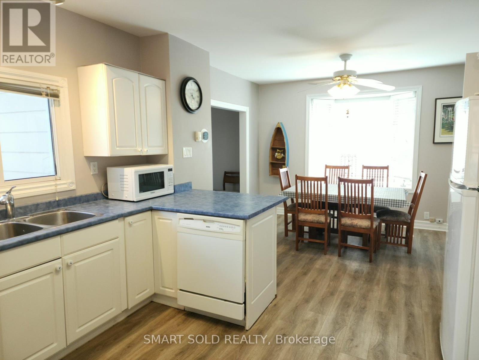 75 Lake Avenue, Ramara, Ontario  L0K 1B0 - Photo 18 - S13218922
