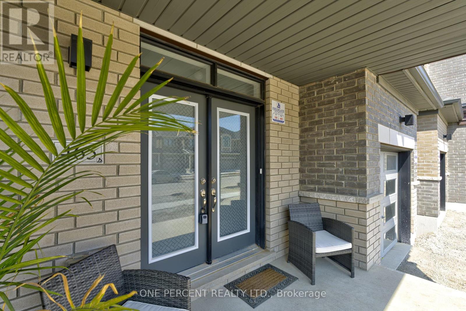 465 Kennedy Circle W, Milton, Ontario  L9E 2C4 - Photo 5 - W13218912
