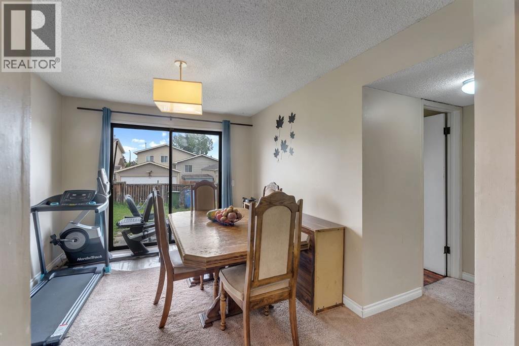 145 Castlebrook Way NE, Calgary, Alberta  T3J 2A7 - Photo 17 - A2315740