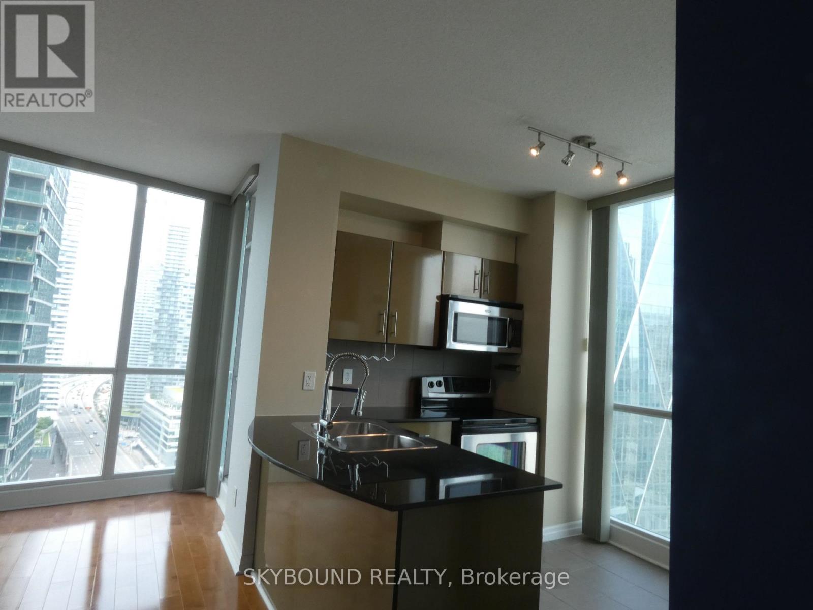 2802 - 16 Yonge Street, Toronto, Ontario  M5E 2A1 - Photo 12 - C13218950