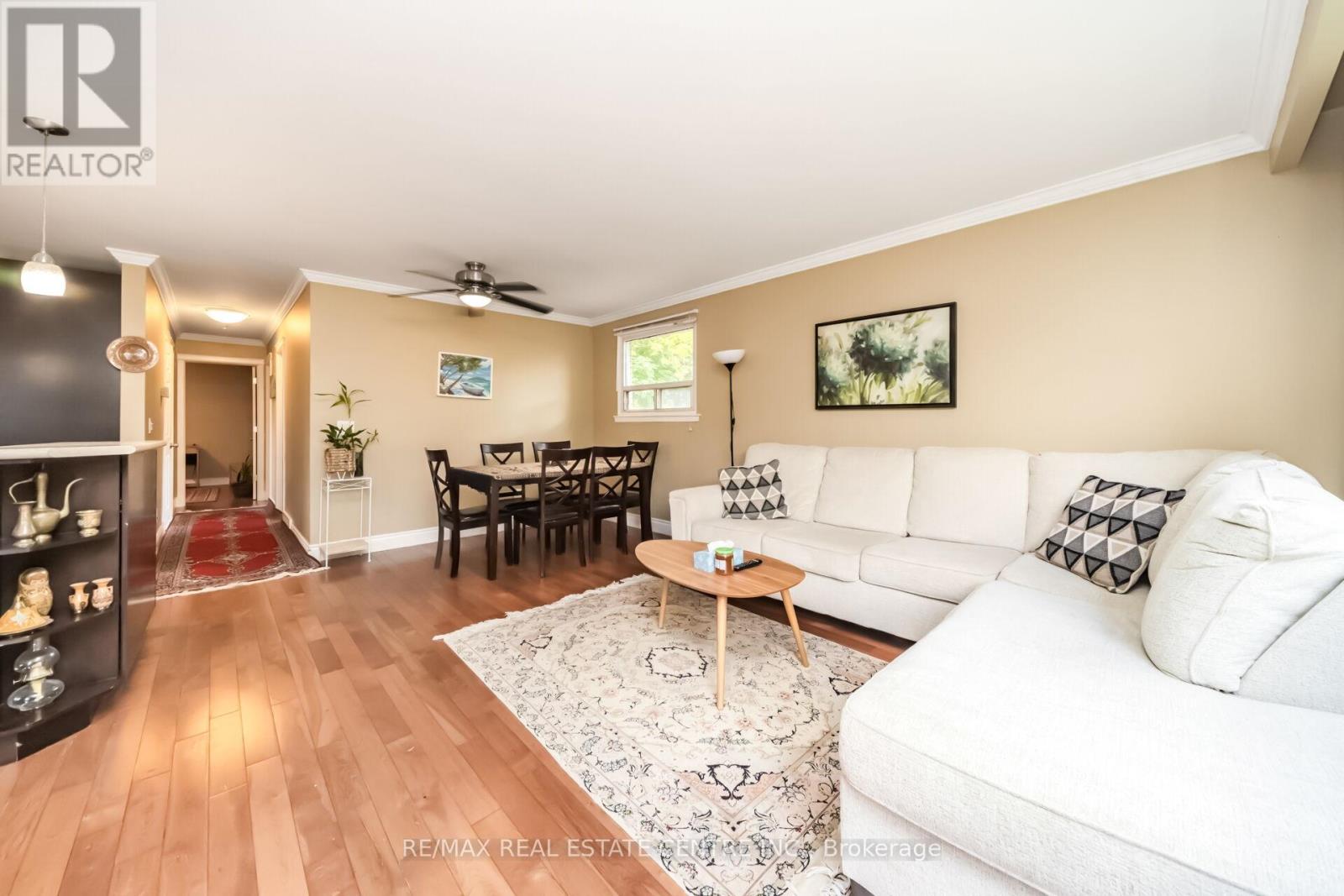 126 Culham Street, Oakville, Ontario  L6H 1G5 - Photo 8 - W13218946