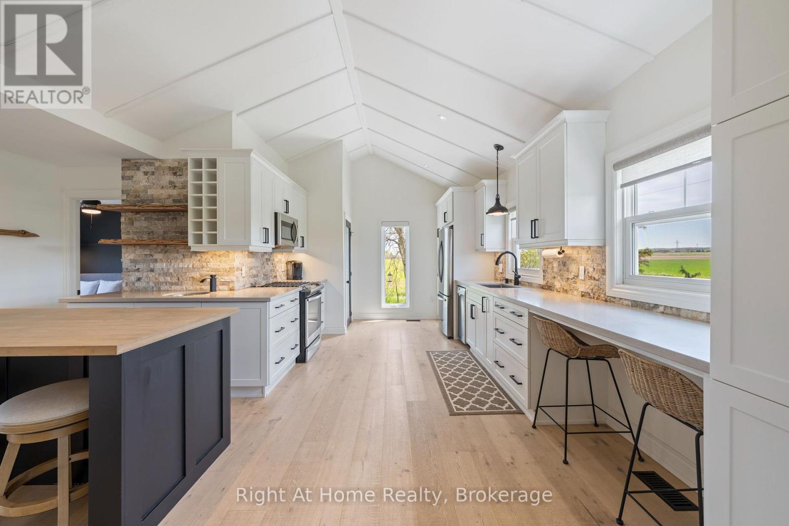 1483 Fifth Ave Louth, St. Catharines, Ontario  L2R 6P7 - Photo 14 - X13131000