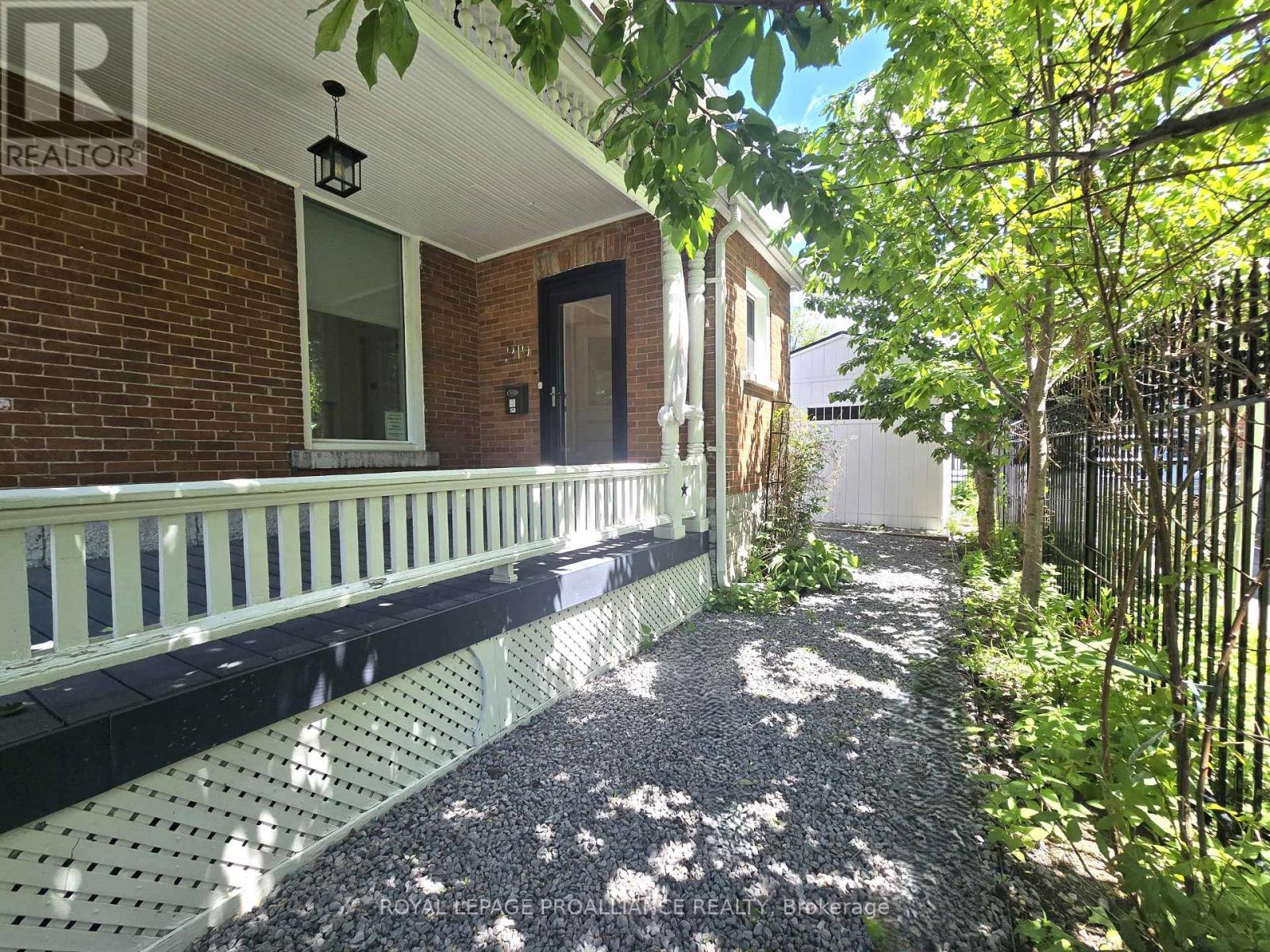 219 Charles Street, Belleville, Ontario  K8N 3M3 - Photo 46 - X12940882