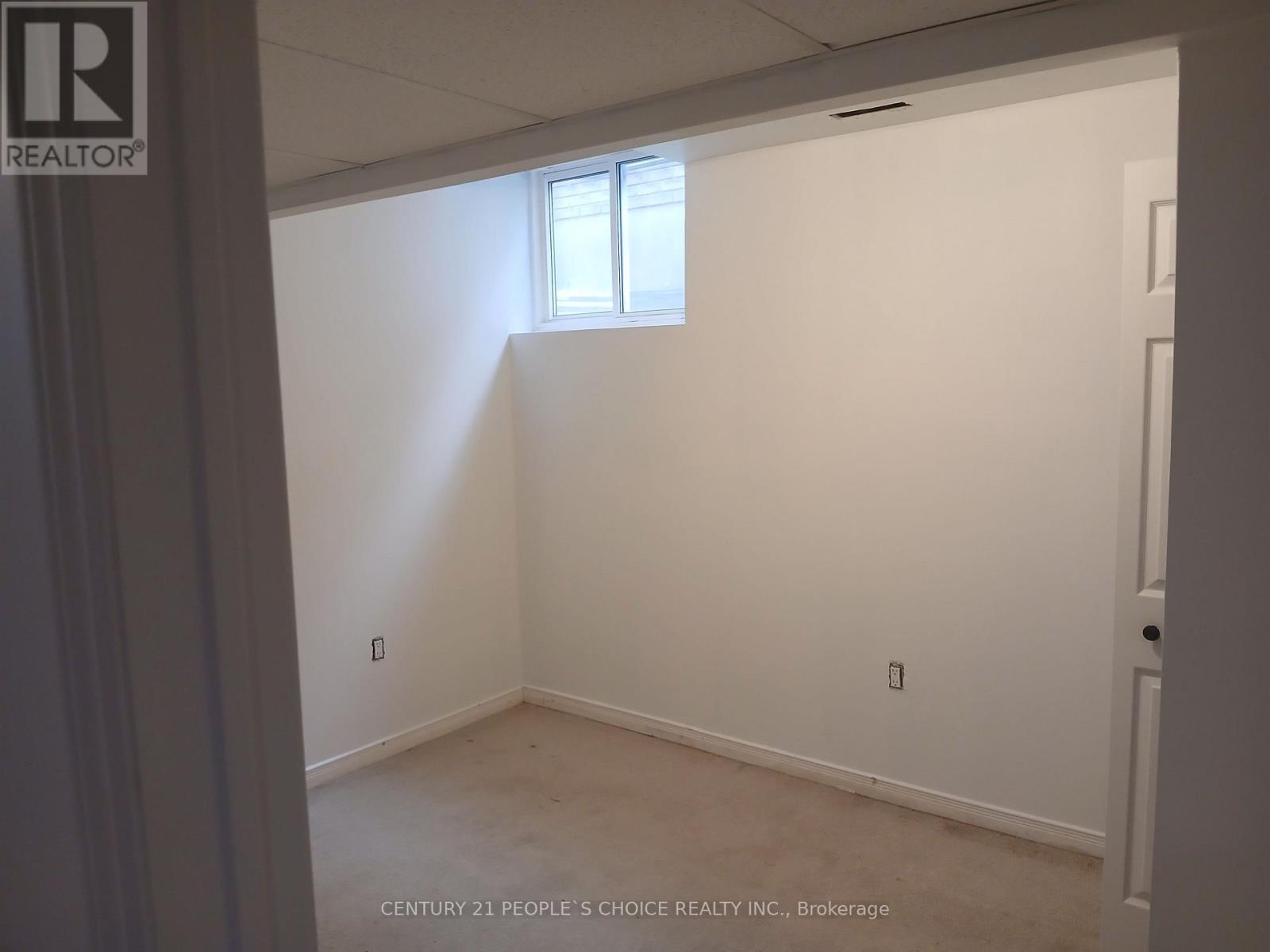 31 Moss Place, Guelph, Ontario  N1G 4V2 - Photo 13 - X12884812