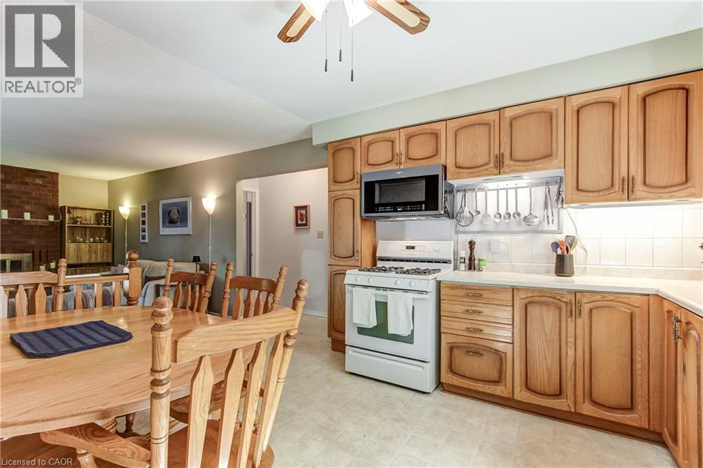 2130 Cleaver Avenue, Burlington, Ontario  L7M 3R1 - Photo 19 - 40834020
