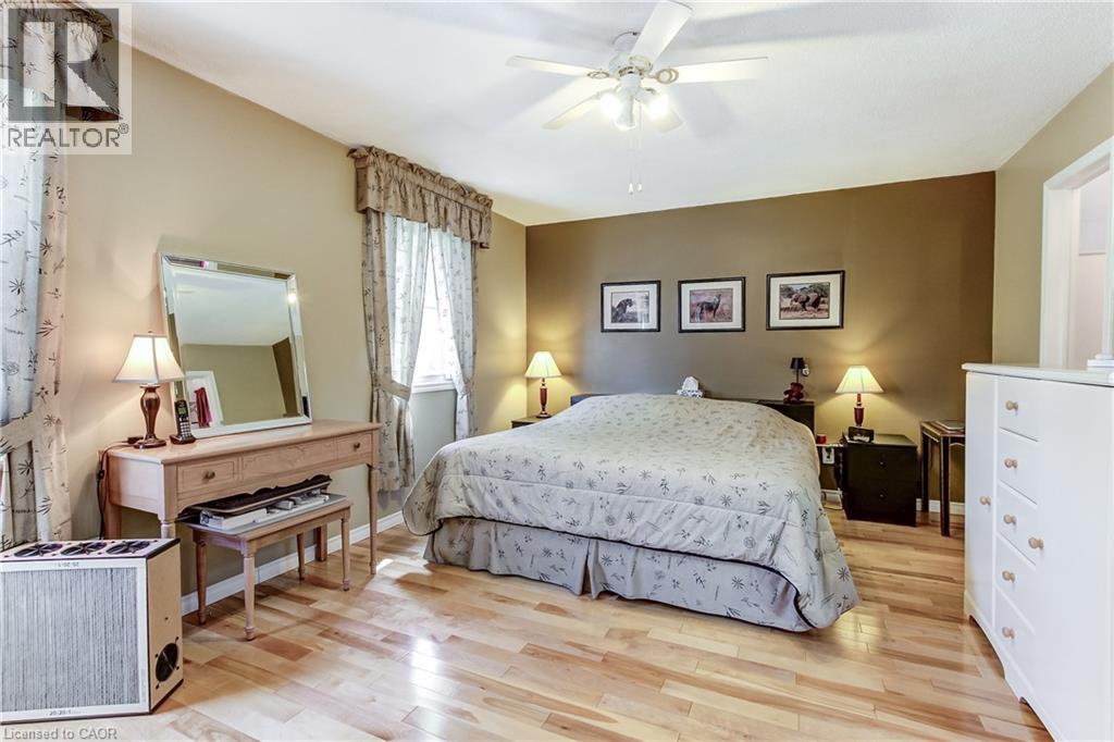 2130 Cleaver Avenue, Burlington, Ontario  L7M 3R1 - Photo 34 - 40834020