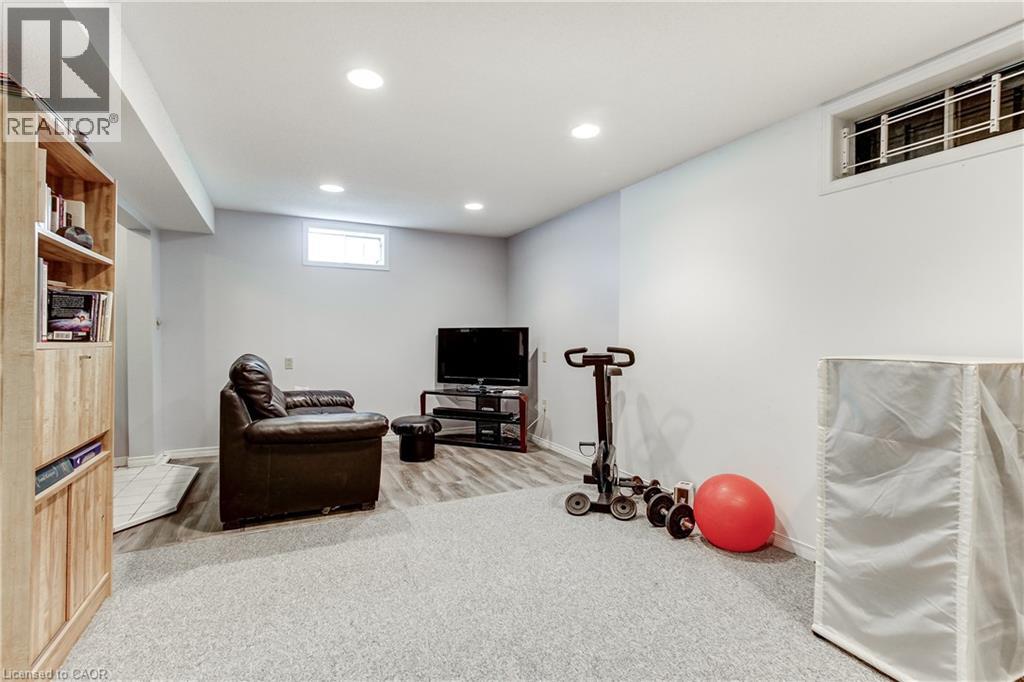 2130 Cleaver Avenue, Burlington, Ontario  L7M 3R1 - Photo 40 - 40834020