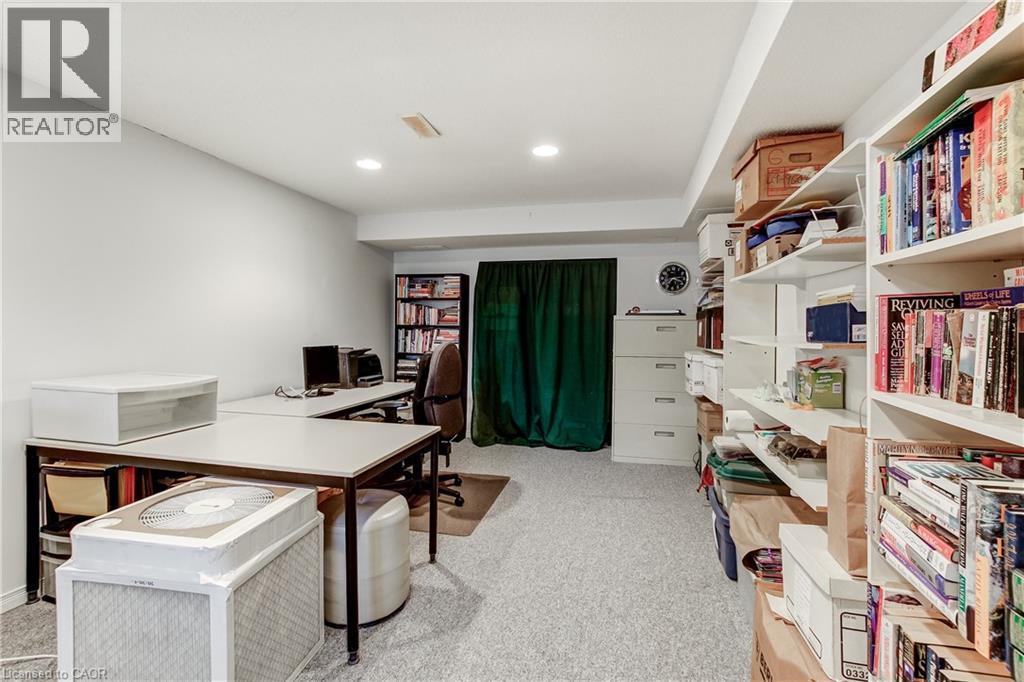 2130 Cleaver Avenue, Burlington, Ontario  L7M 3R1 - Photo 42 - 40834020