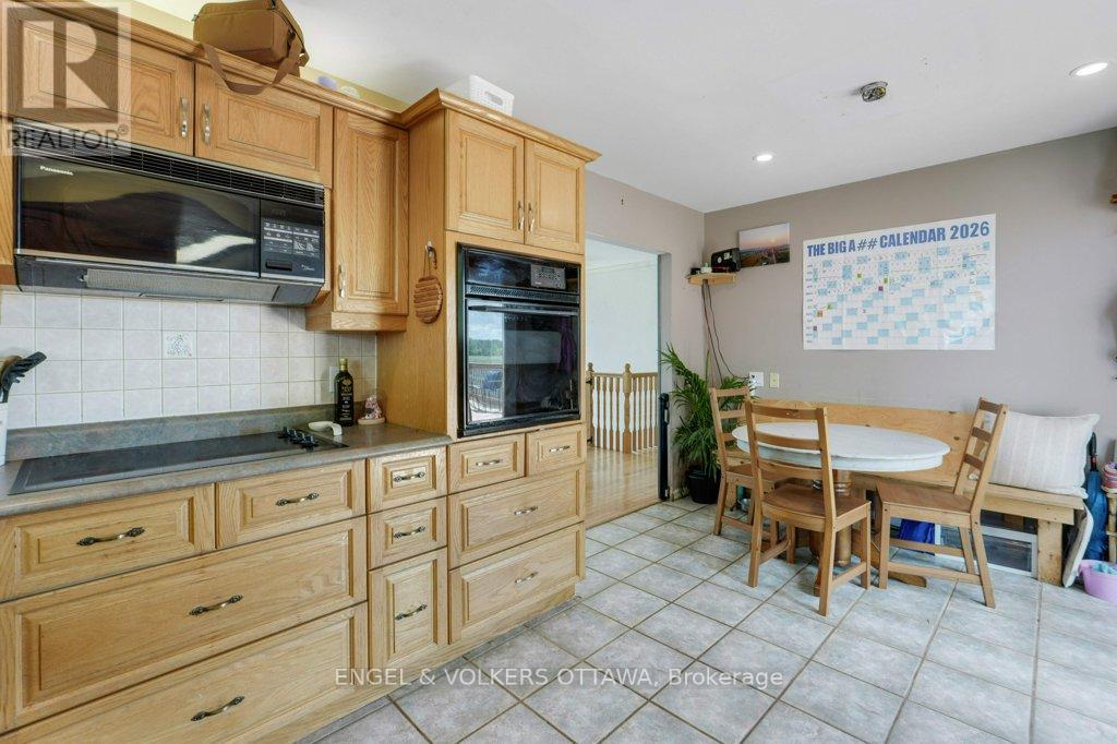 14961 County Rd 43, North Stormont, Ontario K0C 1K0 - Photo 10 - X13218960