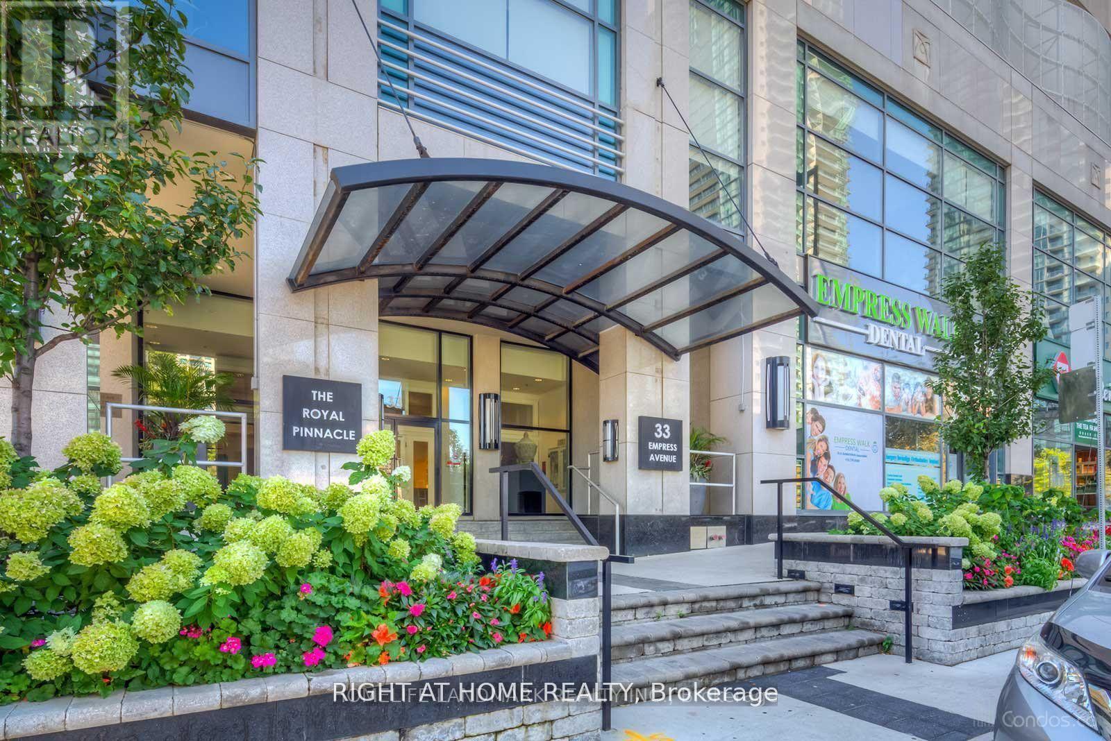 602 - 33 EMPRESS AVENUE, Toronto, Ontario