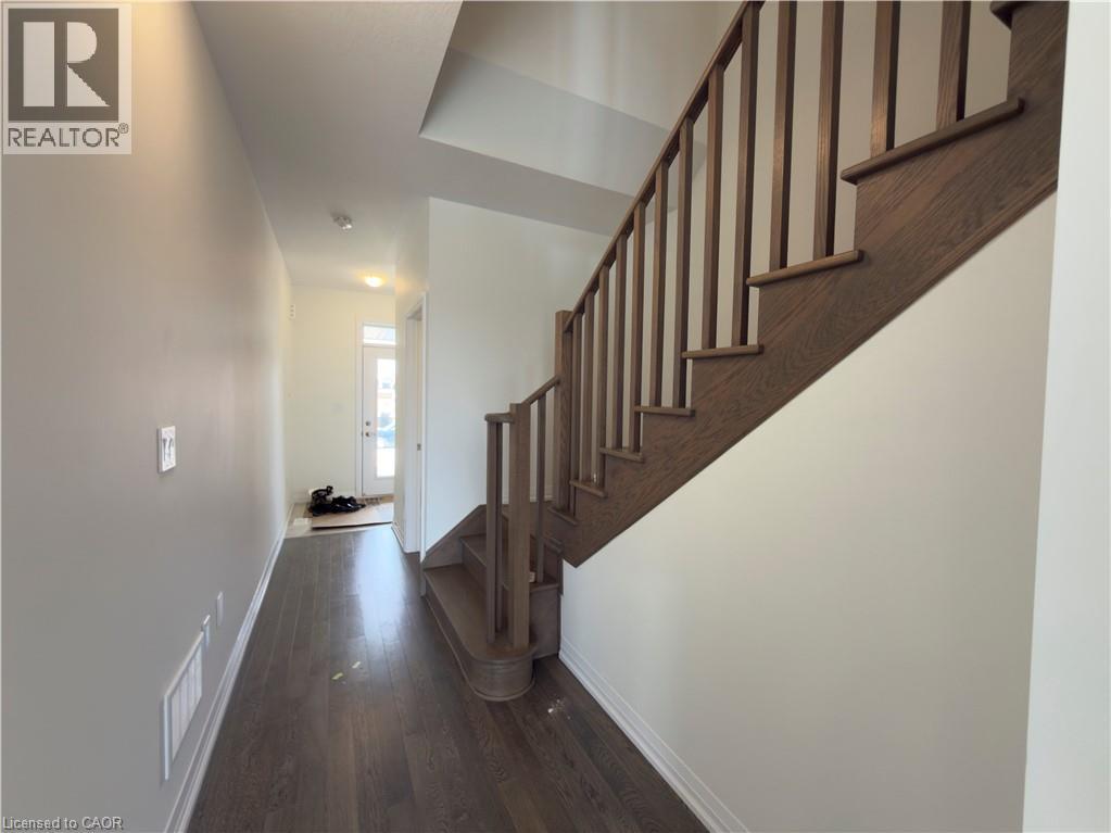 375 Starlight Avenue, Breslau, Ontario  N0B 1M0 - Photo 3 - 40834993