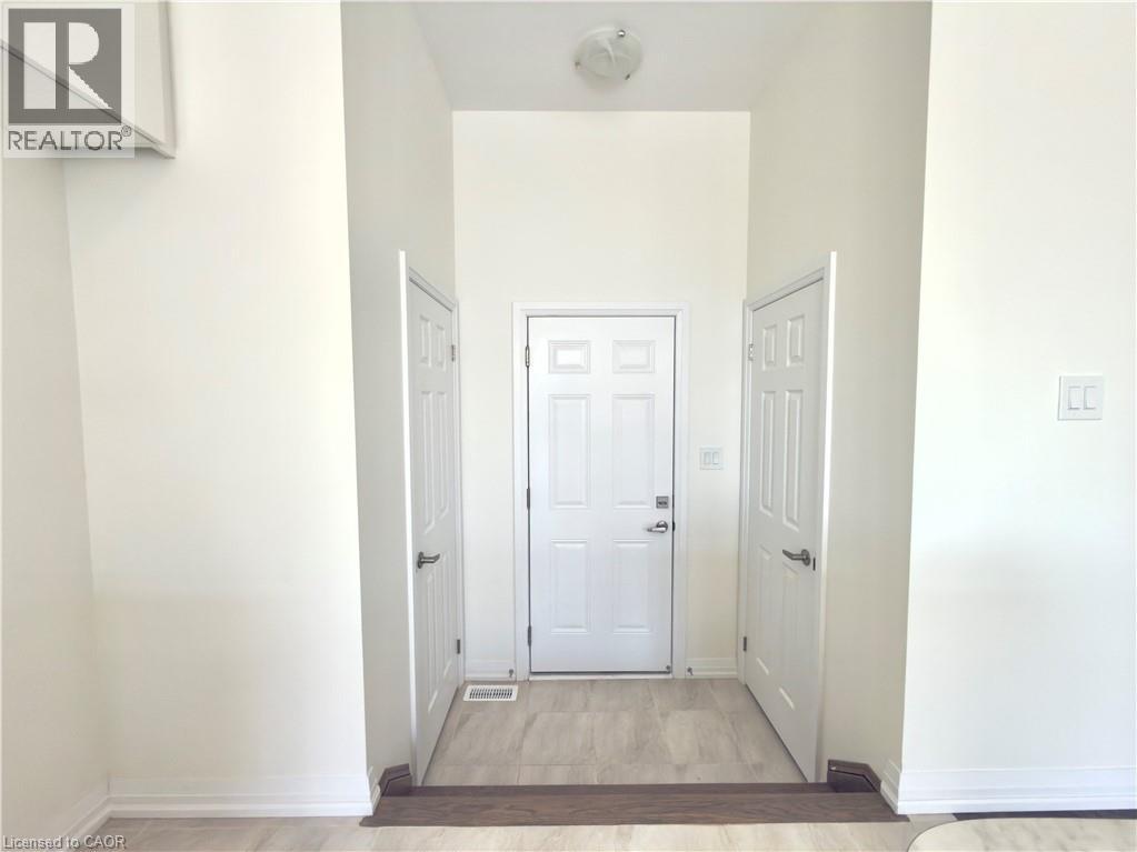 375 Starlight Avenue, Breslau, Ontario  N0B 1M0 - Photo 8 - 40834993