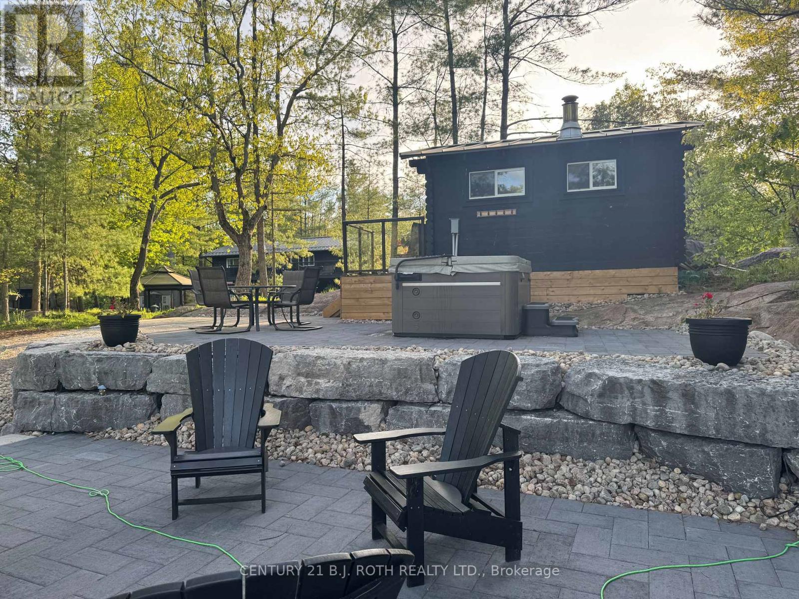 3193 Muskoka Street, Severn, Ontario  L0K 2B0 - Photo 50 - S13025236