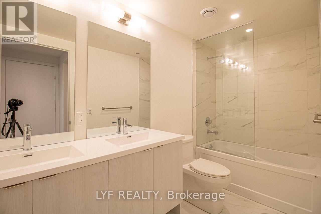 6109 - 138 Downes Street, Toronto, Ontario  M5E 0E4 - Photo 28 - C13218978