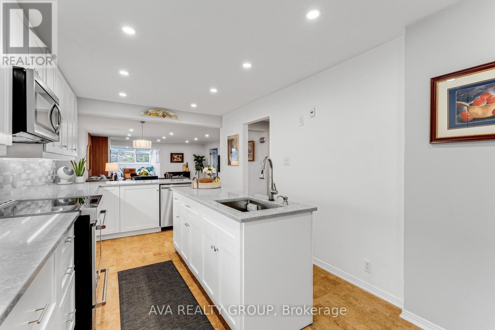 106 Stratas Court N, Ottawa, Ontario  K2L 3K4 - Photo 2 - X13166314
