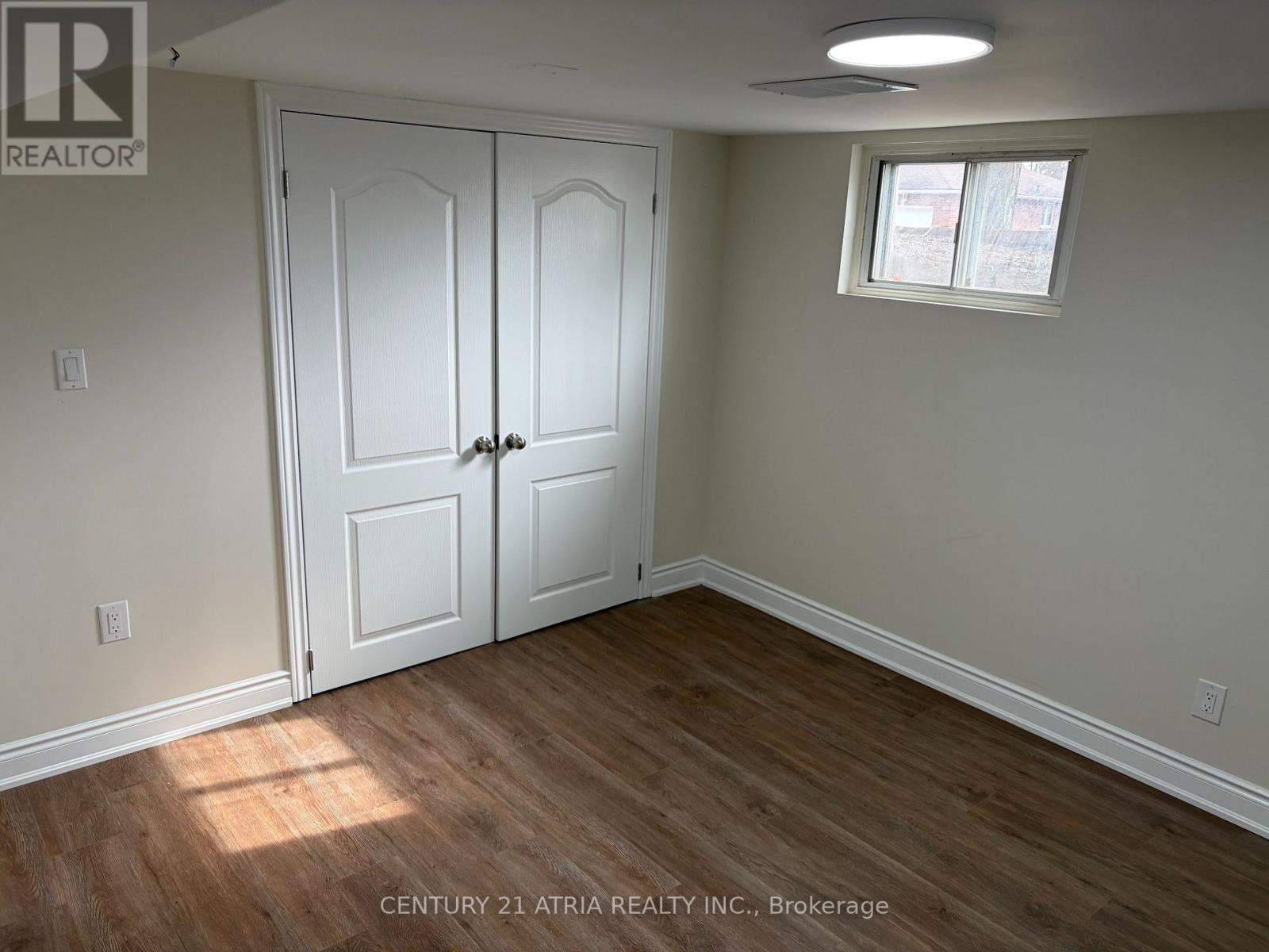 Lower - 13 Ridgewood Avenue, Guelph, Ontario  N1H 6C3 - Photo 8 - X12963758