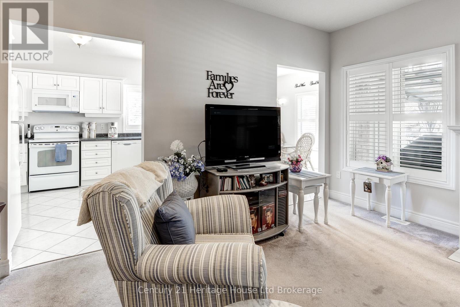 619 Fox Hollow Court, Woodstock, Ontario  N4T 1W3 - Photo 31 - X12896560