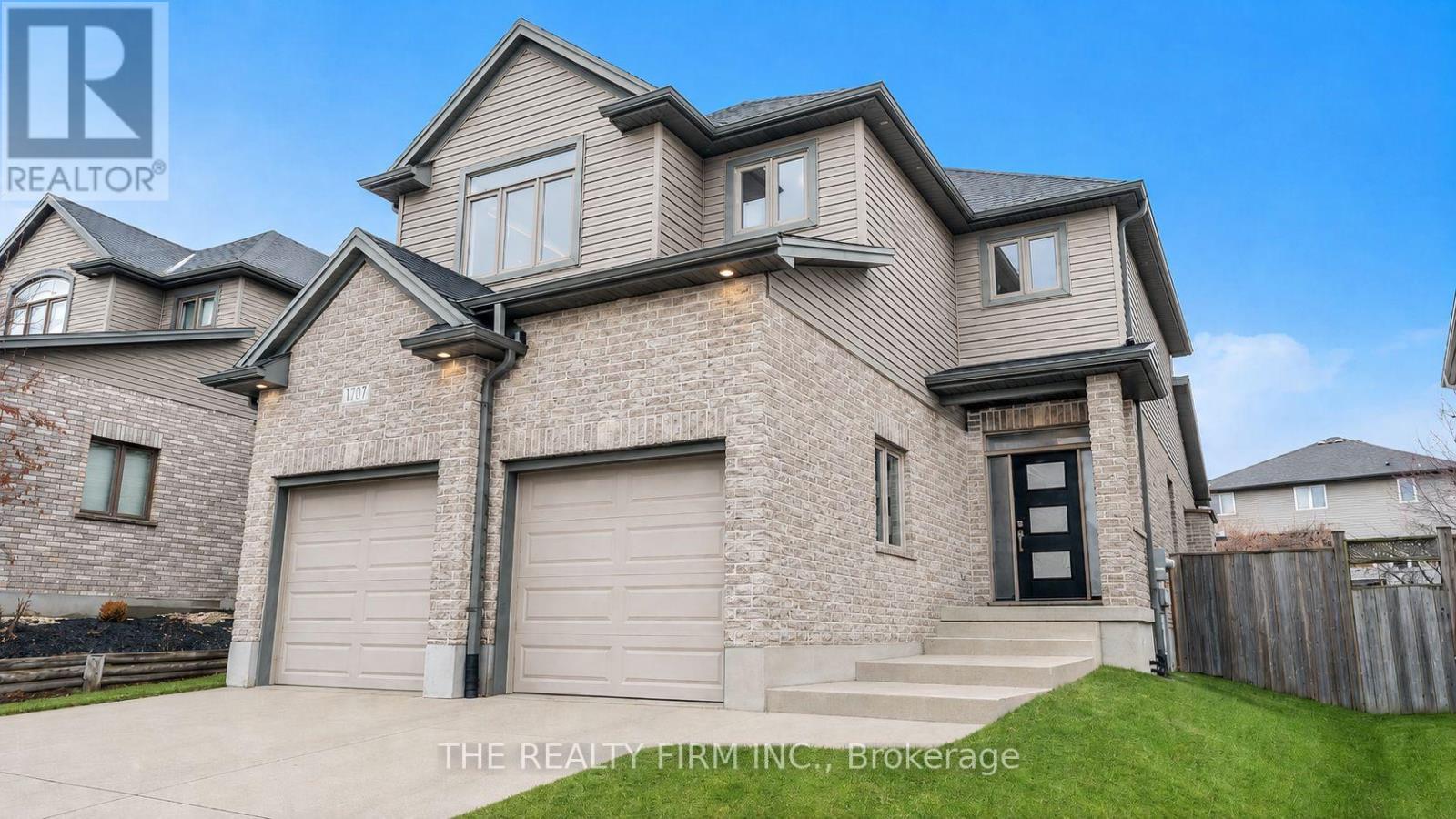 1773 Beaverbrook Avenue, London North, Ontario  N6H 0E4 - Photo 2 - X13218990