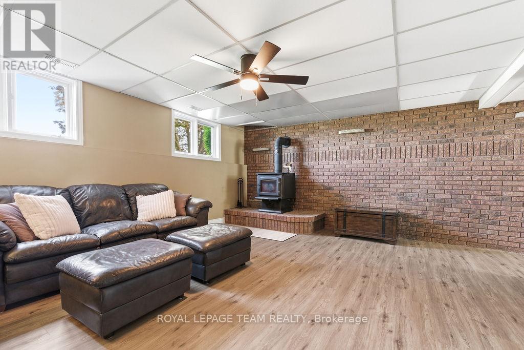 63 Alva Drive, Whitewater Region, Ontario  K0J 1K0 - Photo 36 - X13219018