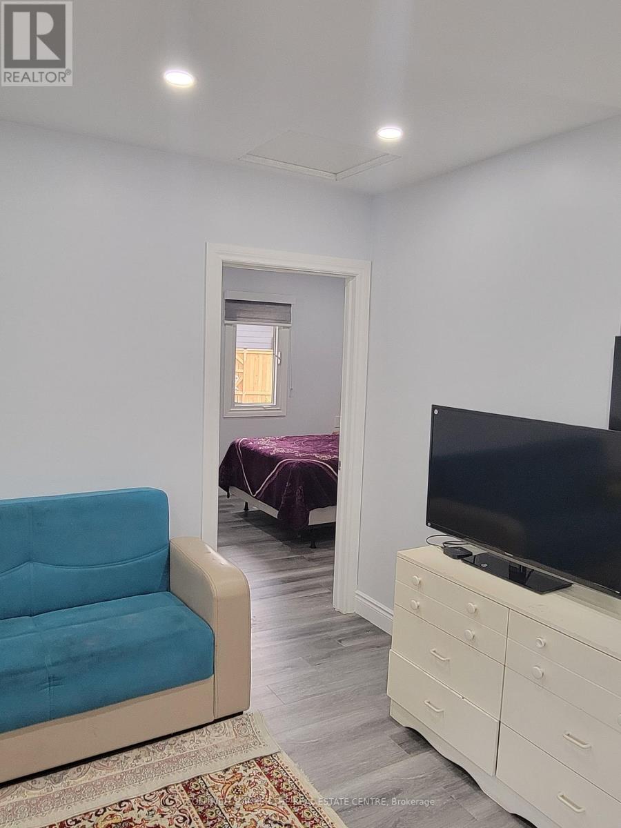 Part 1 - 16 73rd Street N, Wasaga Beach, Ontario  L9Z 2X6 - Photo 6 - S13219006