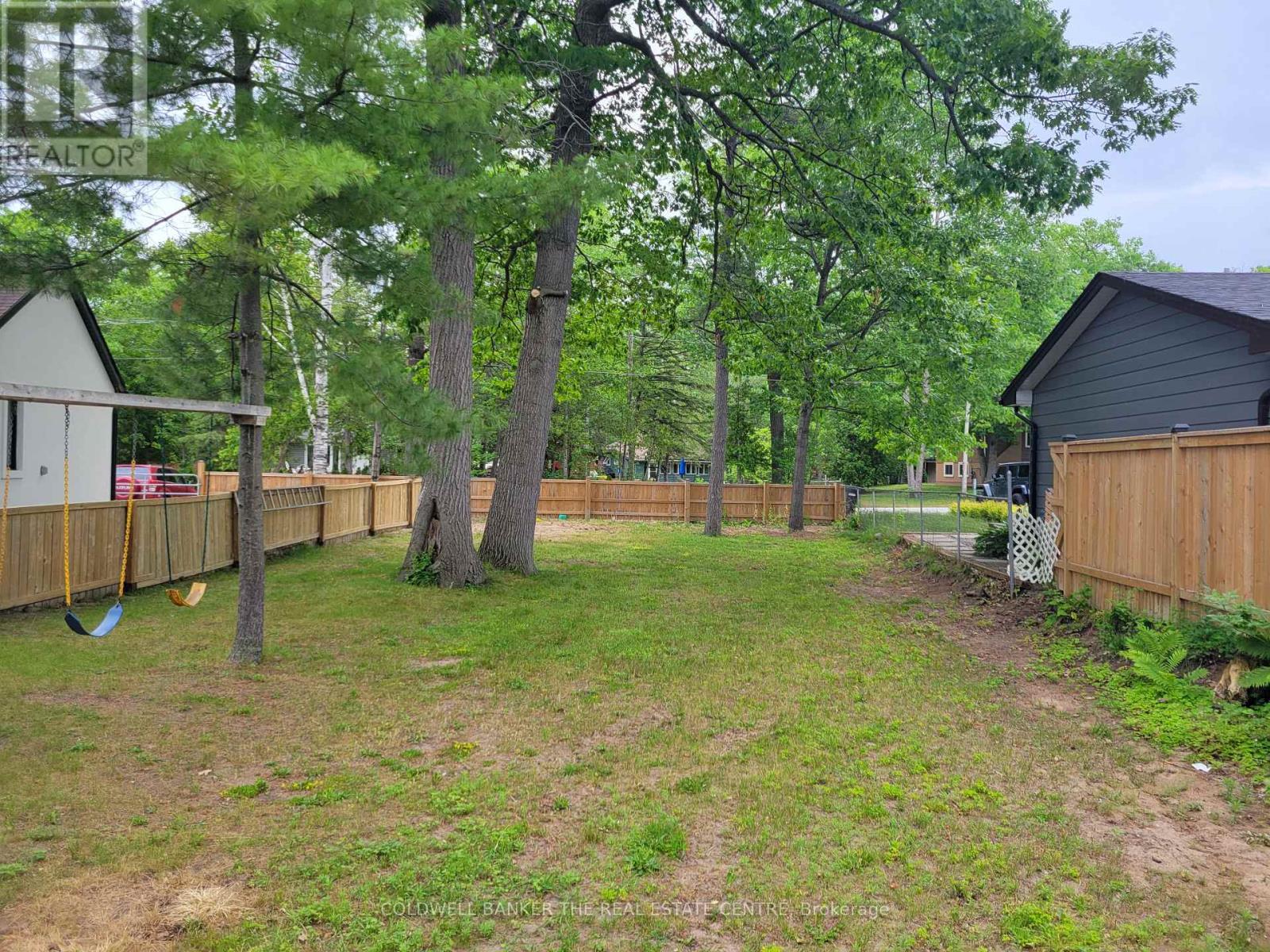 Part 2 - 16 73rd Street N, Wasaga Beach, Ontario  L9Z 2X6 - Photo 6 - S13219010