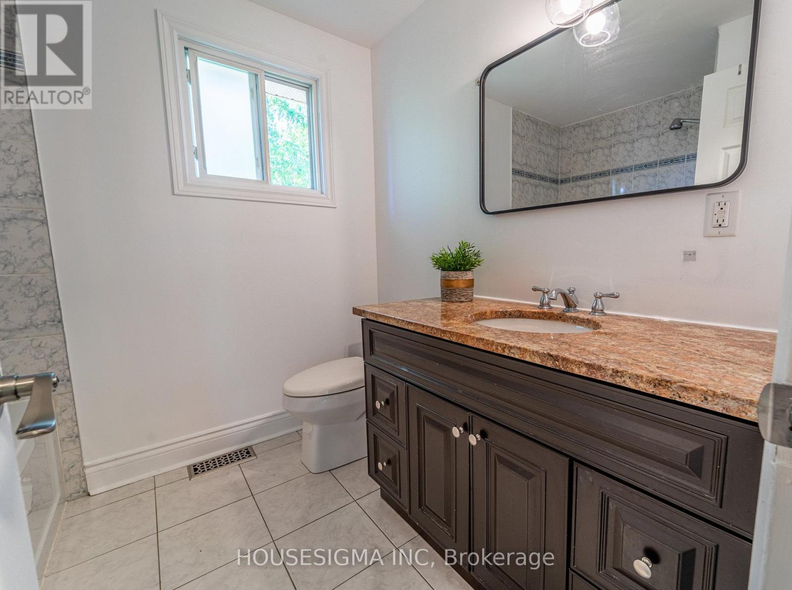 2032 Kings Grove Crescent, Ottawa, Ontario  K1J 6G1 - Photo 26 - X13210714