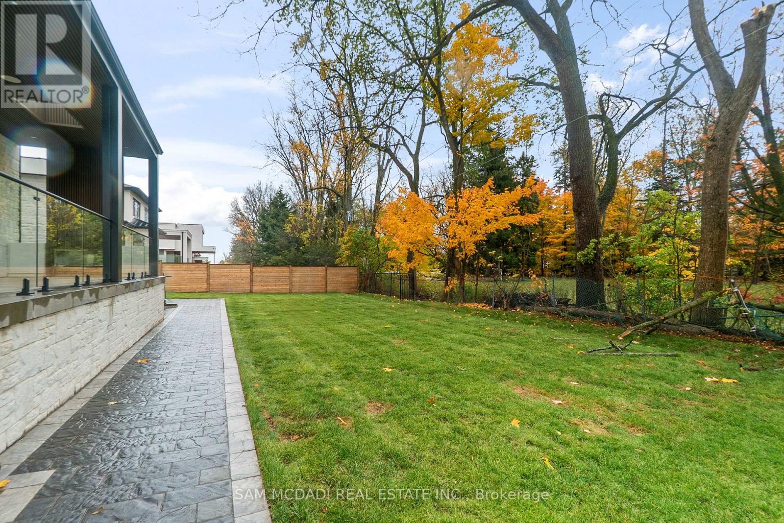 84 Pebbleridge Place, Oakville, Ontario  L6K 3Y4 - Photo 49 - W13218994
