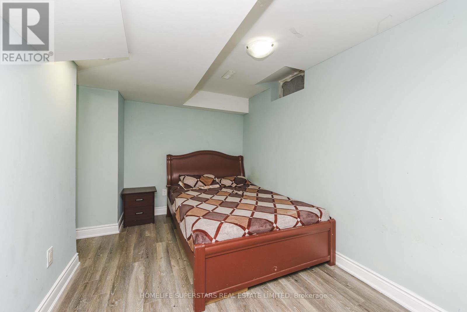 16 Altura Way, Brampton, Ontario  L6P 4A1 - Photo 25 - W13219026