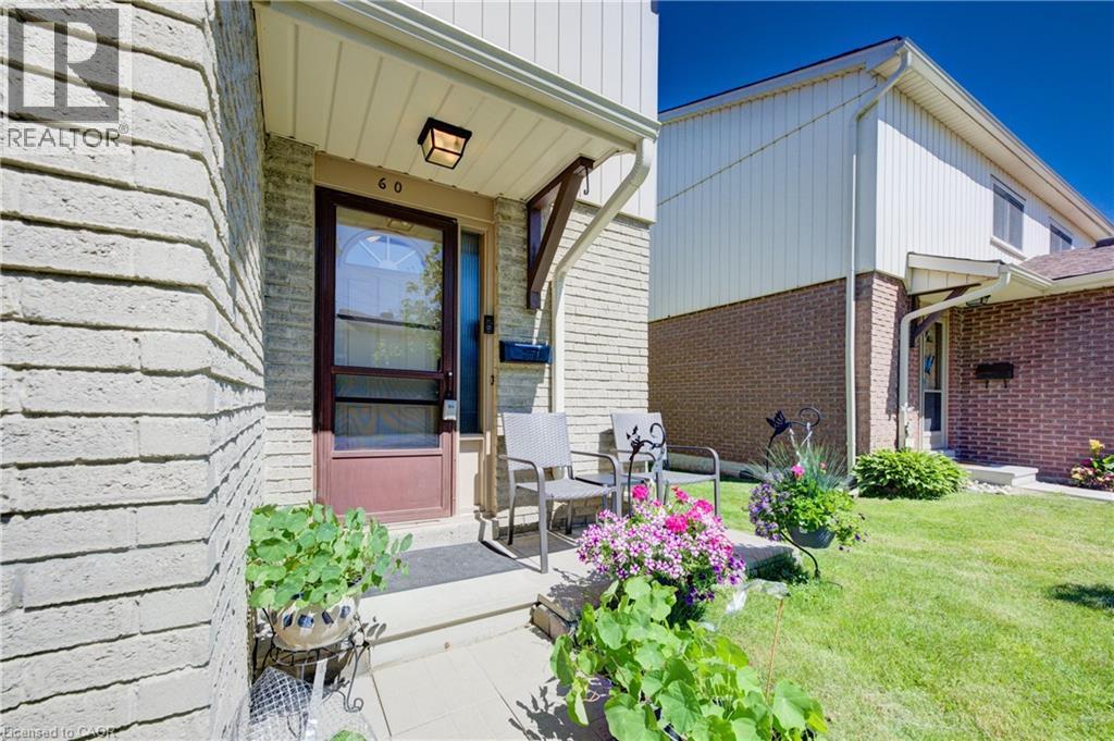 51 Paulander Drive Unit# 60, Kitchener, Ontario  N2M 5E5 - Photo 2 - 40824515