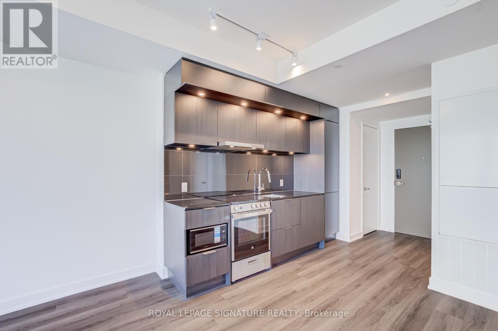 3807 - 448 Burnhamthorpe Road W, Mississauga, Ontario L5B 0R4 - Photo 25 - W13218578