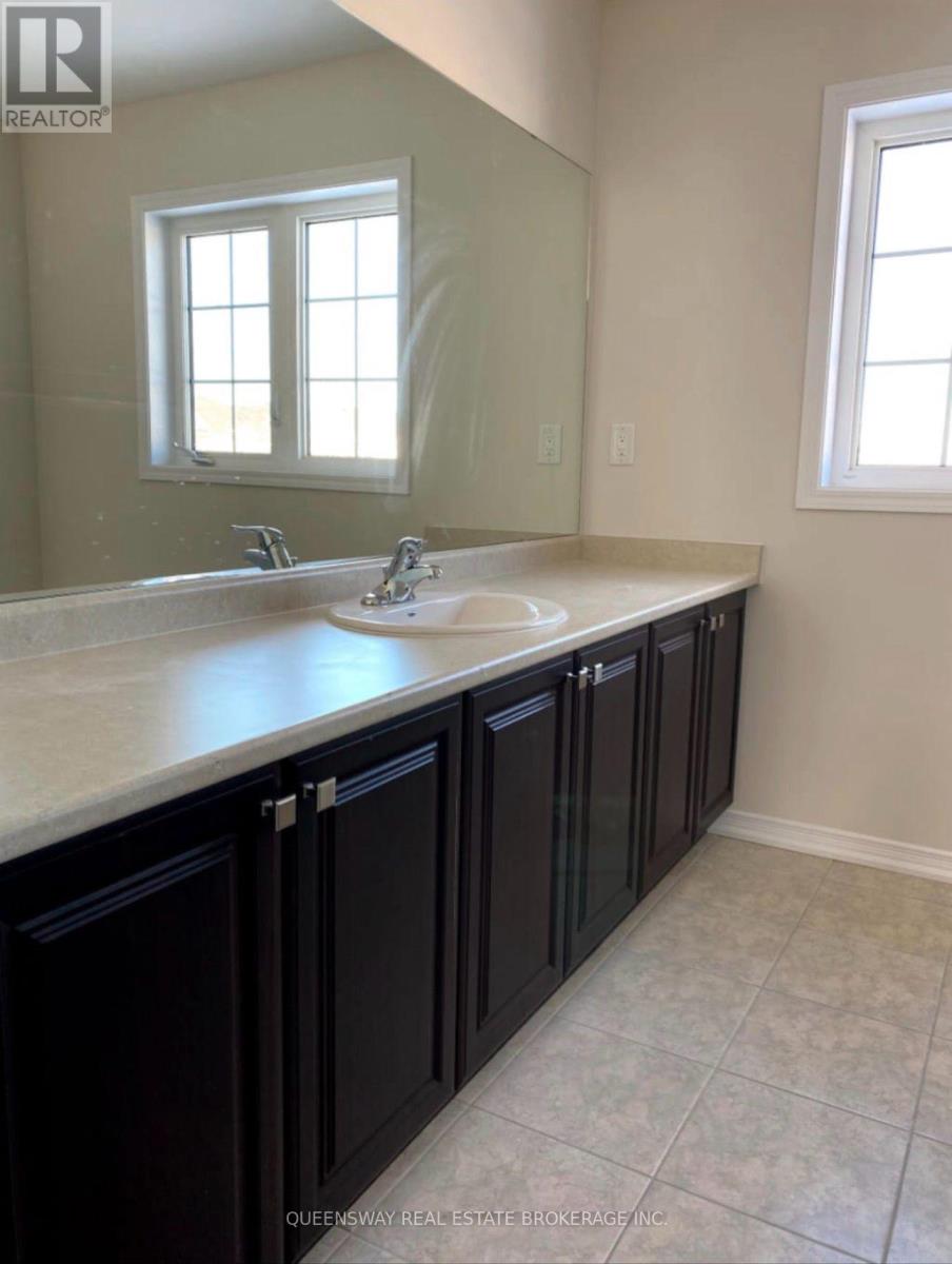 59 Alexandra Drive, Thorold, Ontario  L3B 0G3 - Photo 11 - X13219022