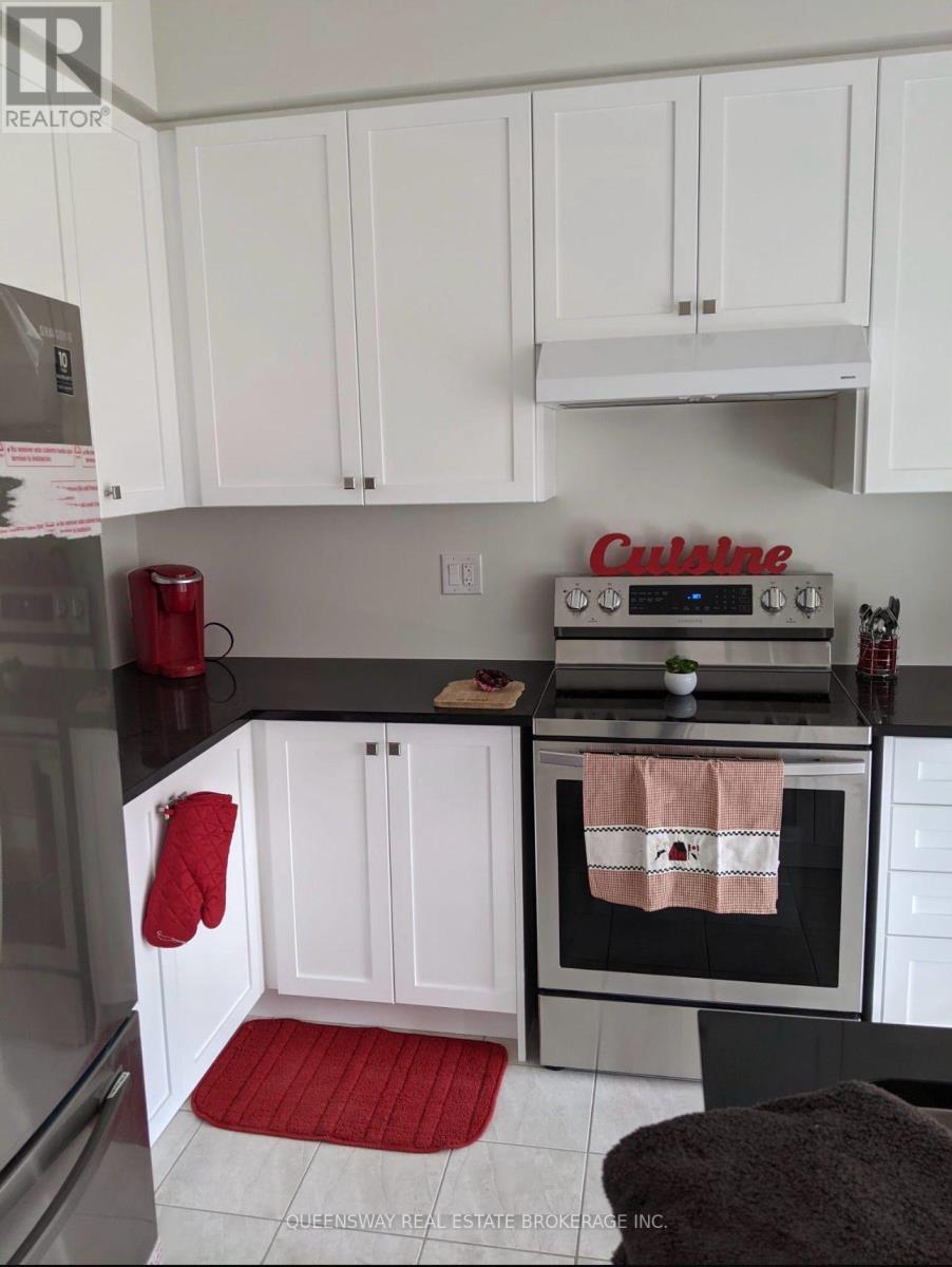 59 Alexandra Drive, Thorold, Ontario  L3B 0G3 - Photo 2 - X13219022