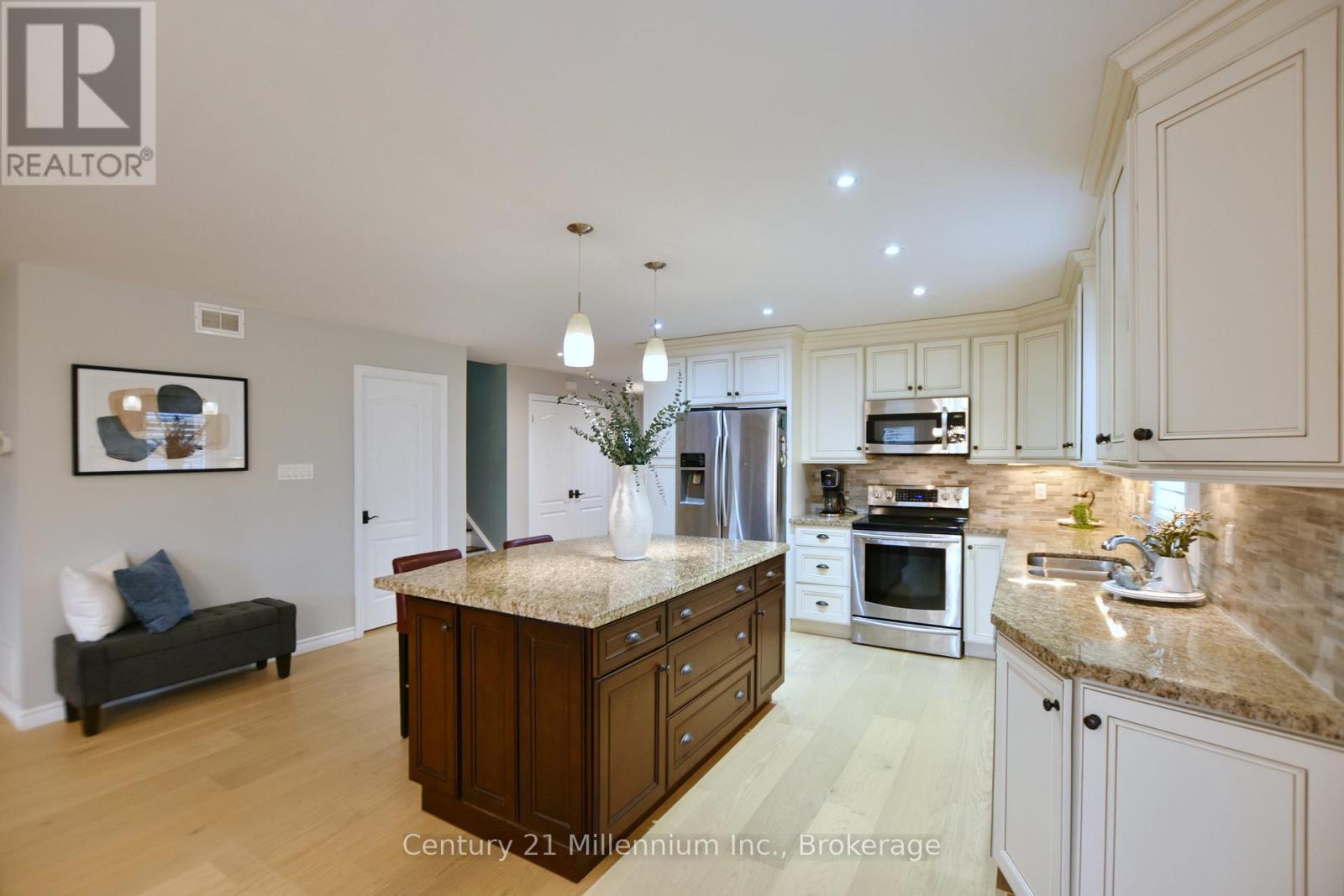 117 Stanley Street, Collingwood, Ontario  L9Y 0G3 - Photo 8 - S13219030