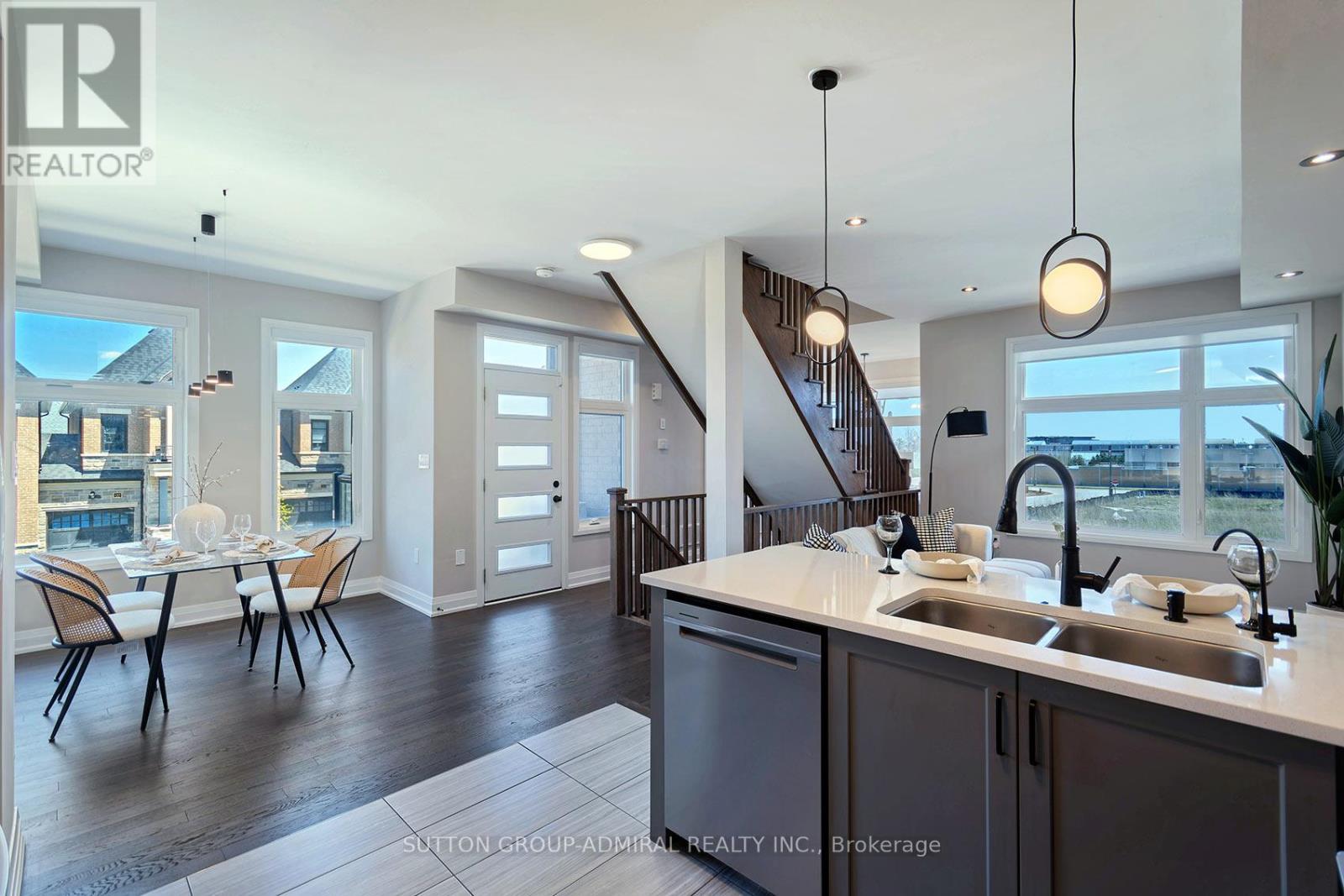 1264 Merton Road, Oakville, Ontario  L6M 5M1 - Photo 10 - W13096000