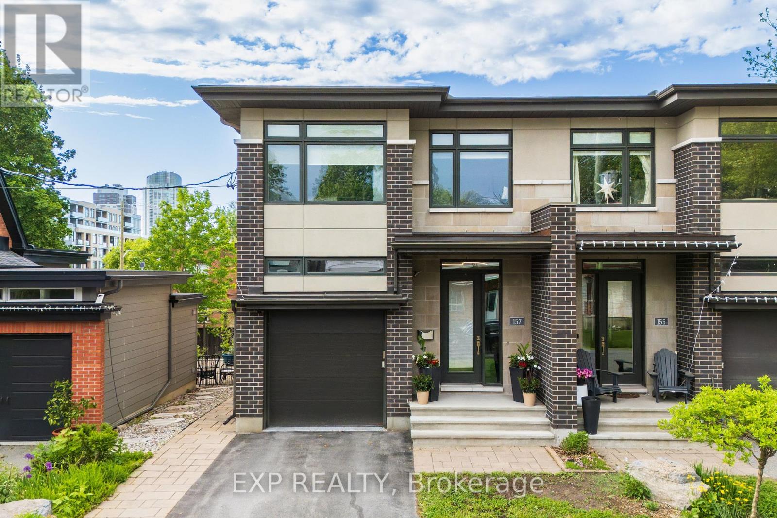 157 WESLEY AVENUE, Ottawa, Ontario