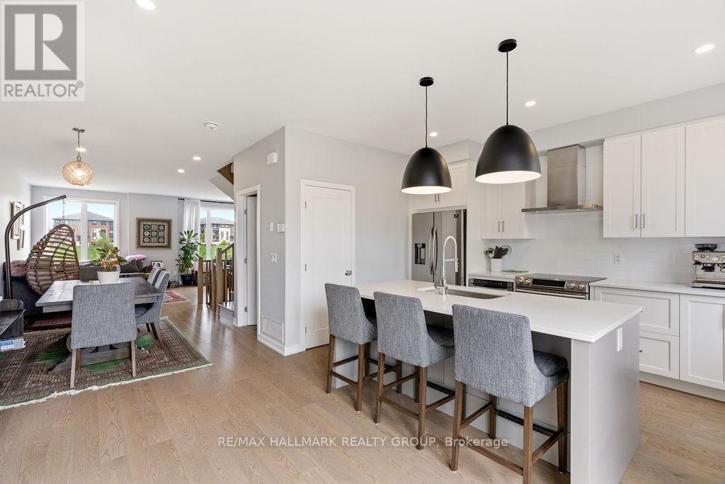 854 Mikinak Road, Ottawa, Ontario  K1K 4Z4 - Photo 21 - X13219078