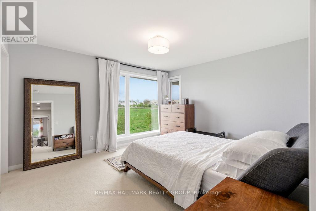 854 Mikinak Road, Ottawa, Ontario  K1K 4Z4 - Photo 27 - X13219078