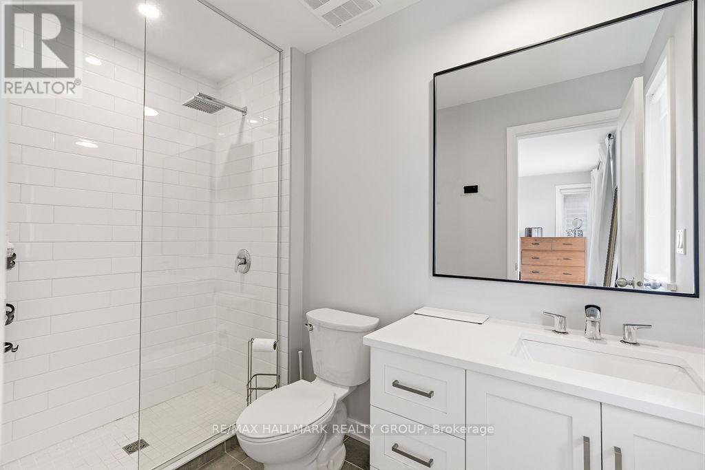 854 Mikinak Road, Ottawa, Ontario  K1K 4Z4 - Photo 30 - X13219078