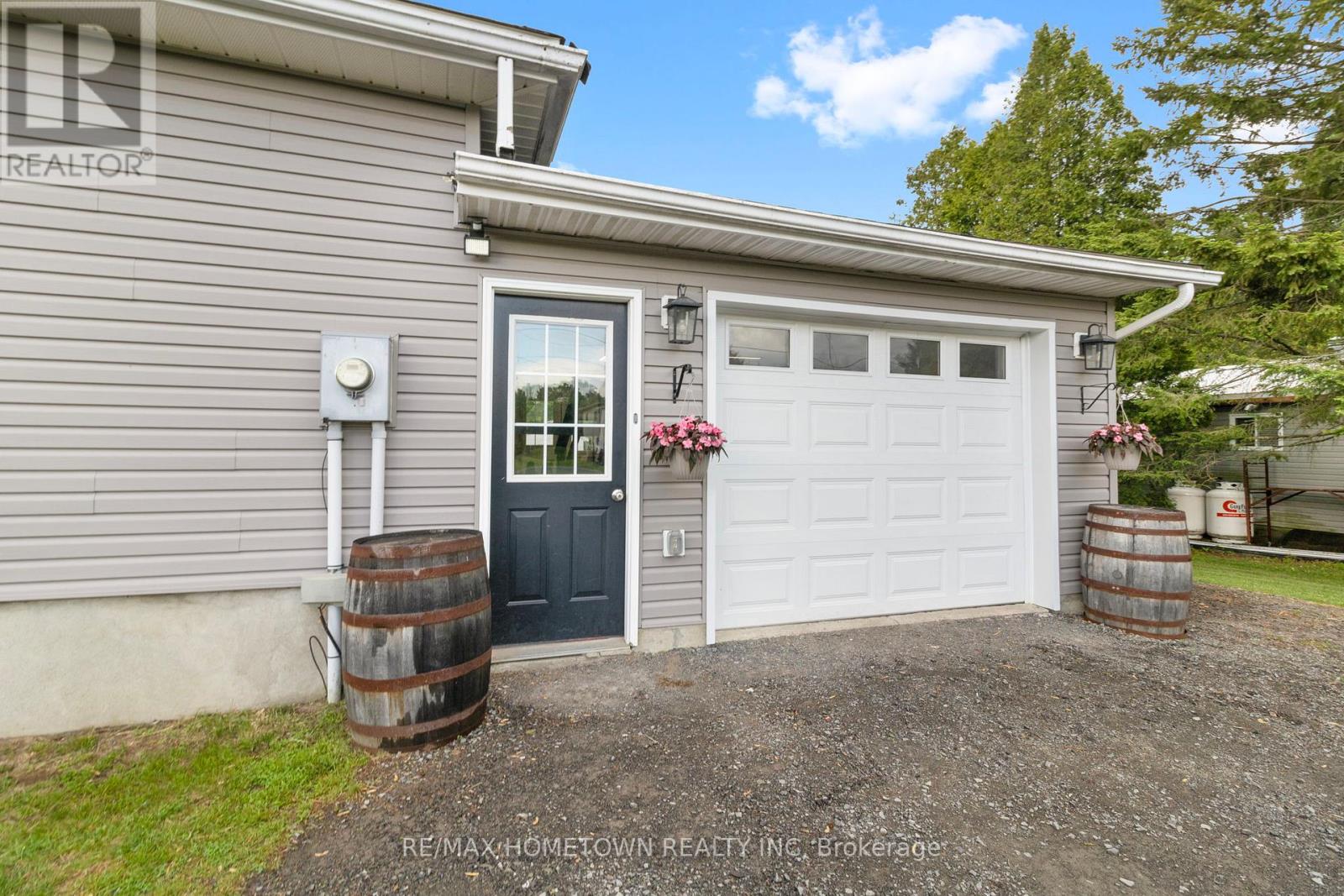 5414 Brinston Road, South Dundas, Ontario  K0E 1K0 - Photo 10 - X13219068