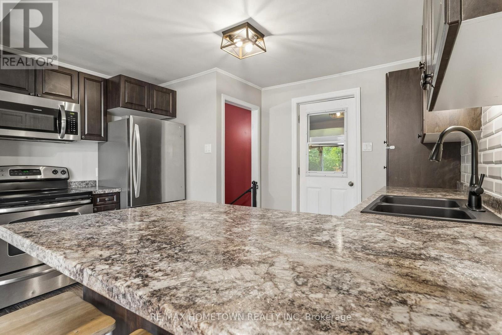 5414 Brinston Road, South Dundas, Ontario  K0E 1K0 - Photo 17 - X13219068
