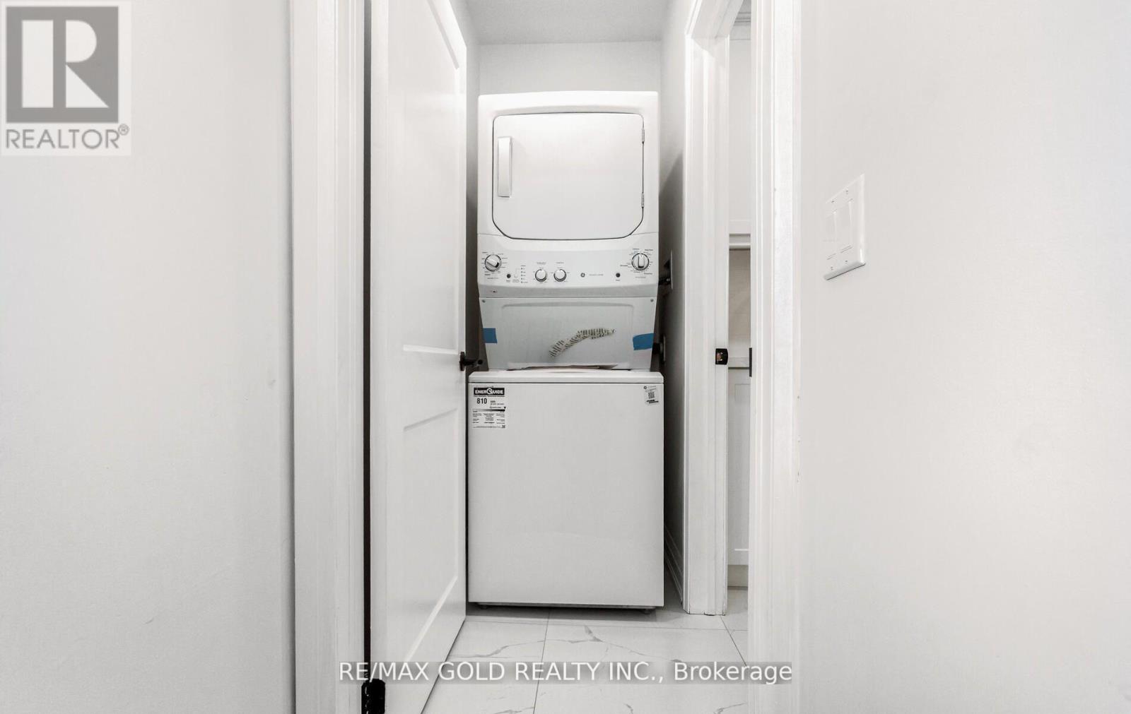 316 Ellerslie Avenue, Toronto, Ontario  M2R 1B7 - Photo 19 - C13219082