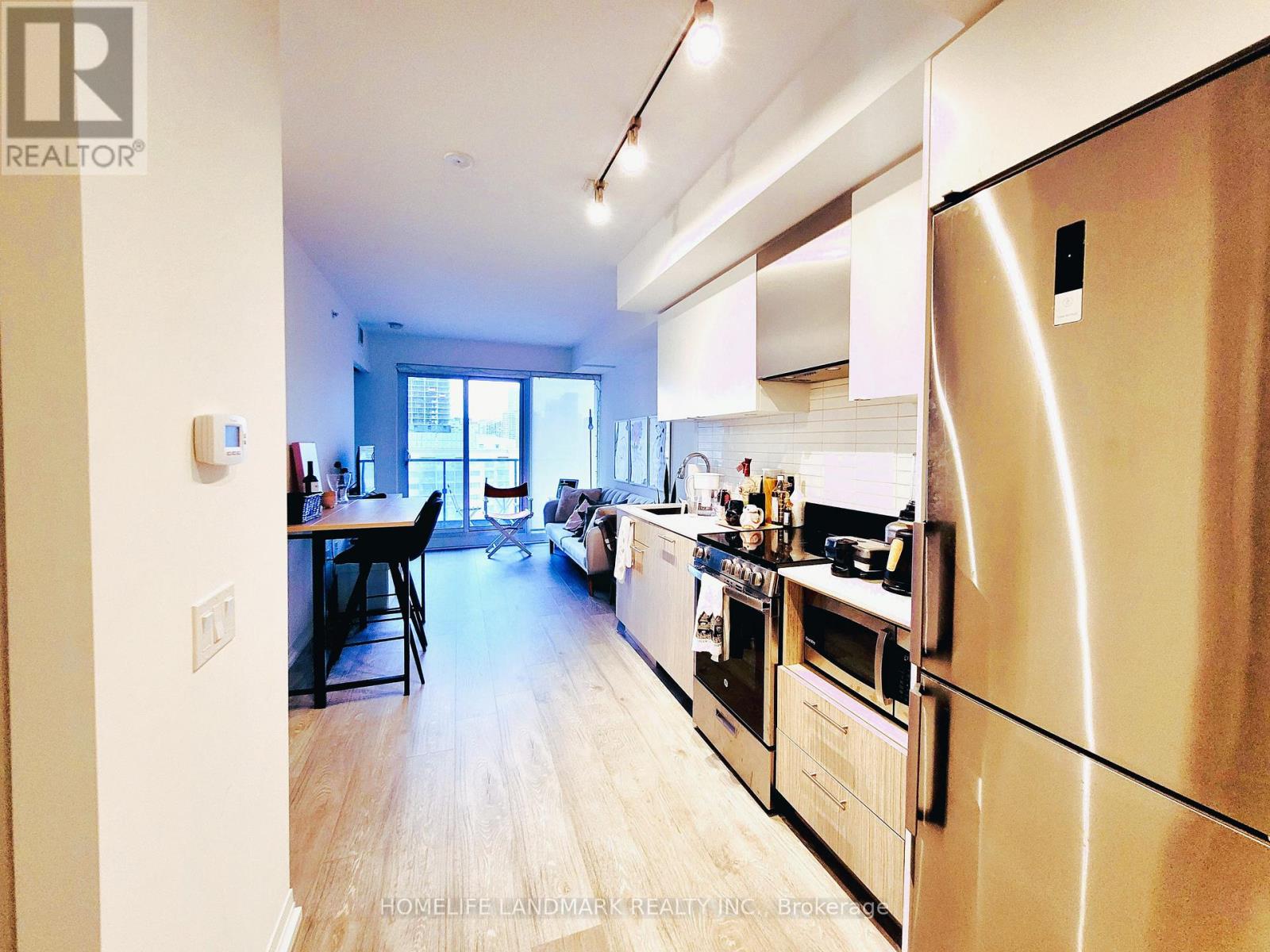 1103 - 251 JARVIS STREET, Toronto, Ontario