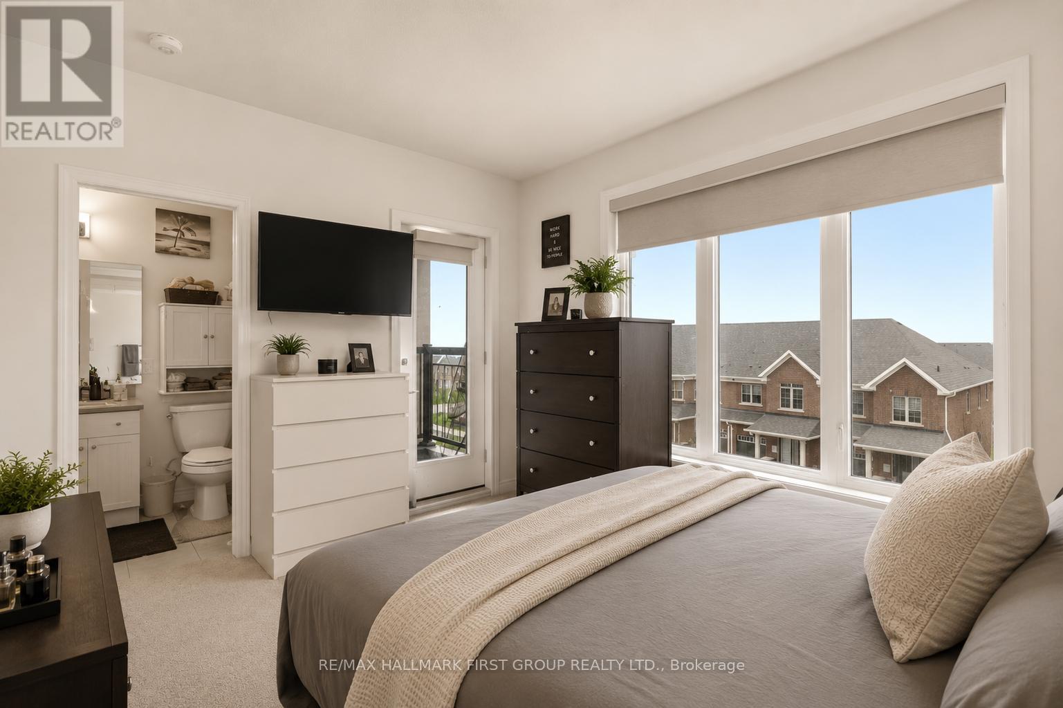 2019 Cameron Lott Crescent, Oshawa, Ontario  L1L 0S1 - Photo 12 - E13219070